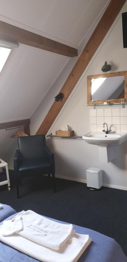 Bed And Breakfast "De Smousenhoek" Ouddorp Exterior foto