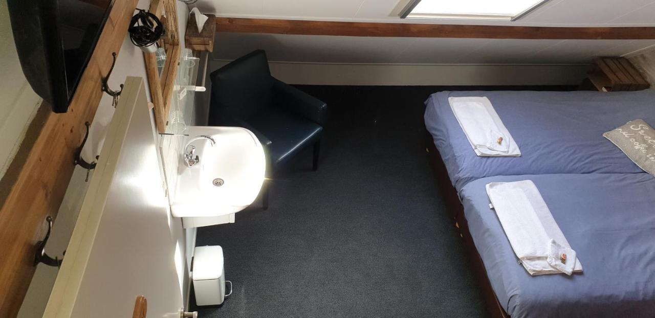 Bed And Breakfast "De Smousenhoek" Ouddorp Exterior foto